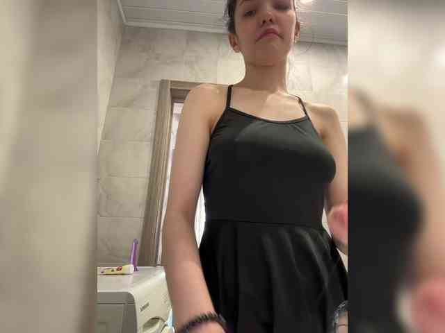 Emilechka webcam