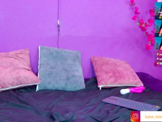 Lunamistyc Porn Show