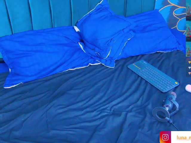 Lunamistyc's BongaCams show and profile