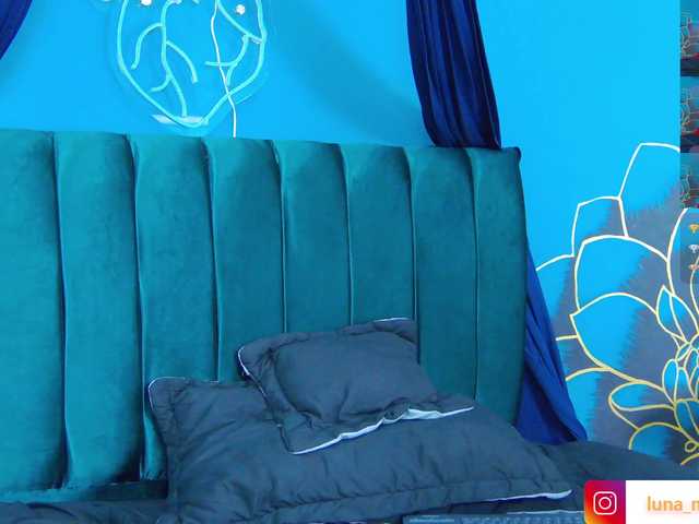 Lunamistyc's BongaCams show and profile