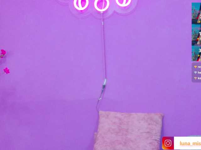 Lunamistyc's BongaCams show and profile