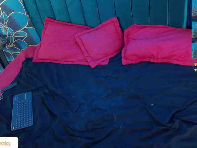 Lunamistyc webcam