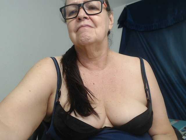 karime99's BongaCams show and profile