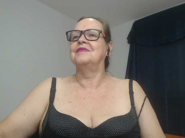 karime99's BongaCams show and profile