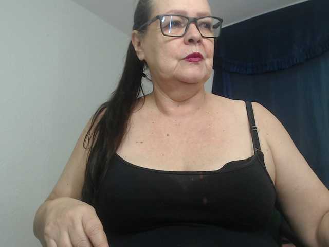 karime99's BongaCams show and profile