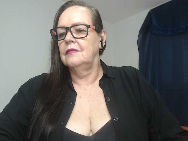 karime99's BongaCams show and profile