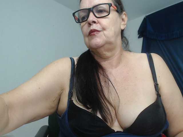 karime99's BongaCams show and profile