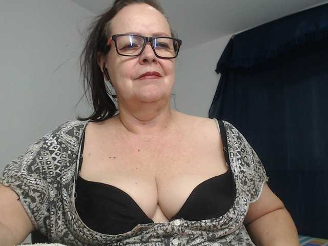 karime99's BongaCams show and profile