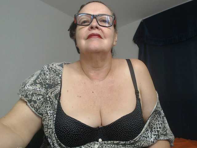 karime99's BongaCams show and profile