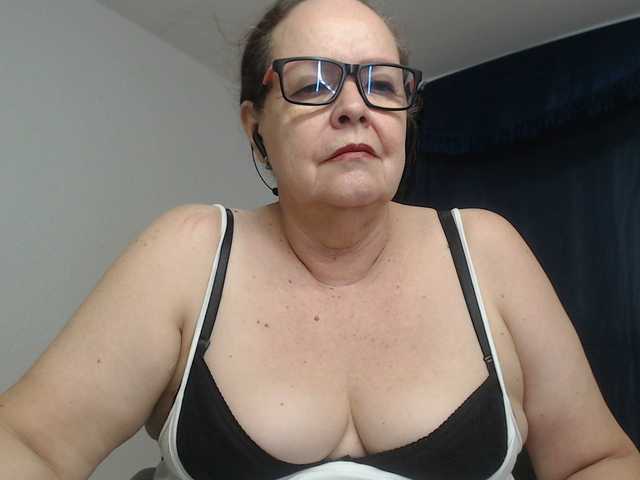 karime99's BongaCams show and profile