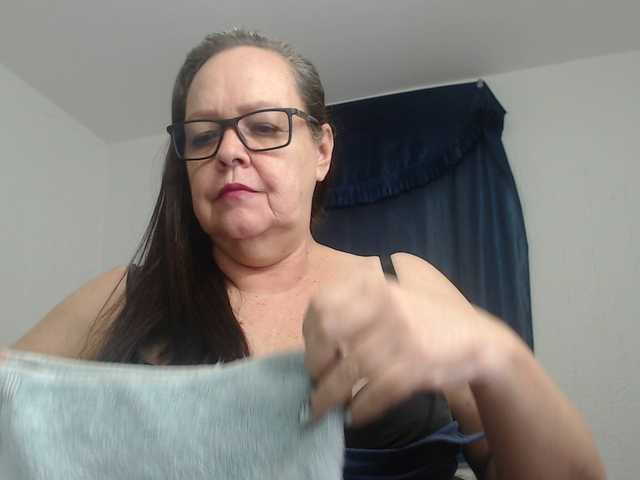 karime99's BongaCams show and profile