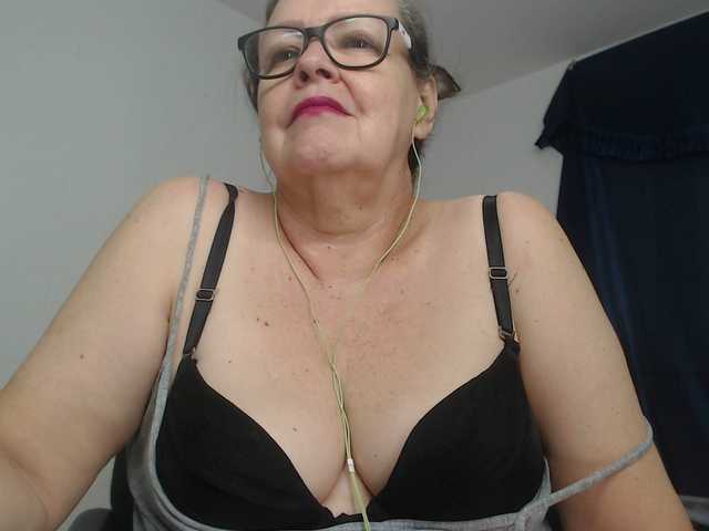 karime99's BongaCams show and profile