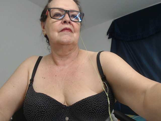 karime99's BongaCams show and profile