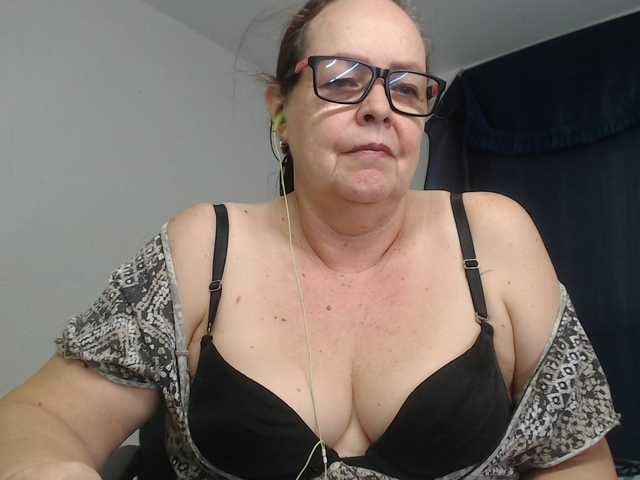 karime99's BongaCams show and profile