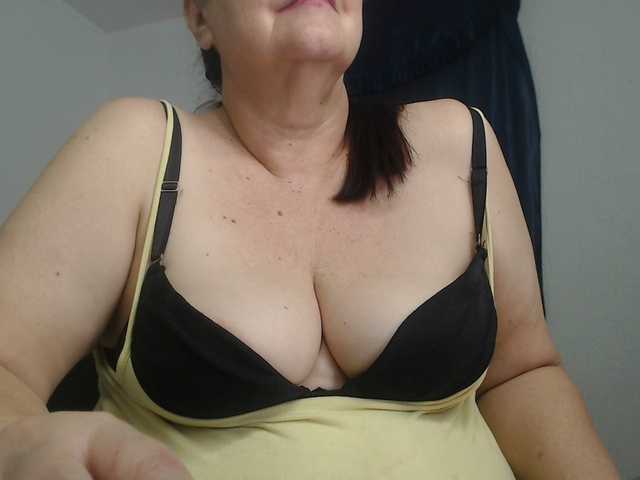 karime99's BongaCams show and profile