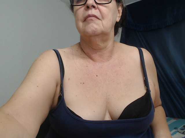 karime99's BongaCams show and profile