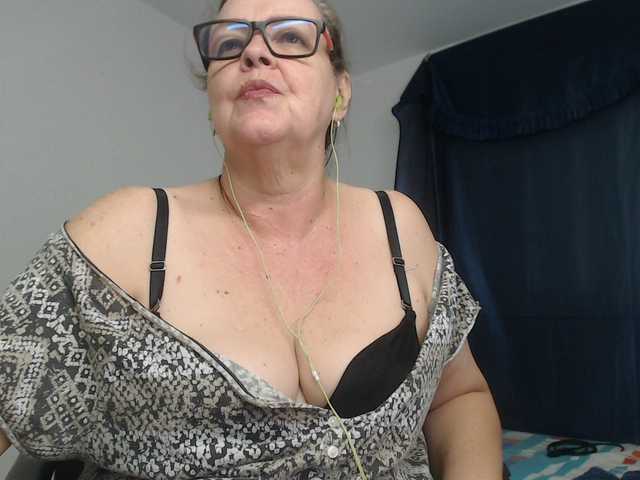 karime99's BongaCams show and profile