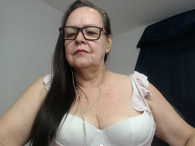 karime99's BongaCams show and profile