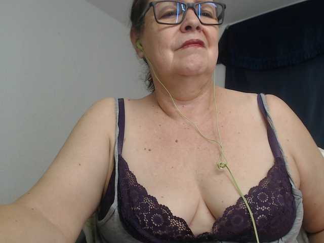 karime99's BongaCams show and profile
