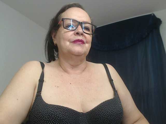 karime99's BongaCams show and profile