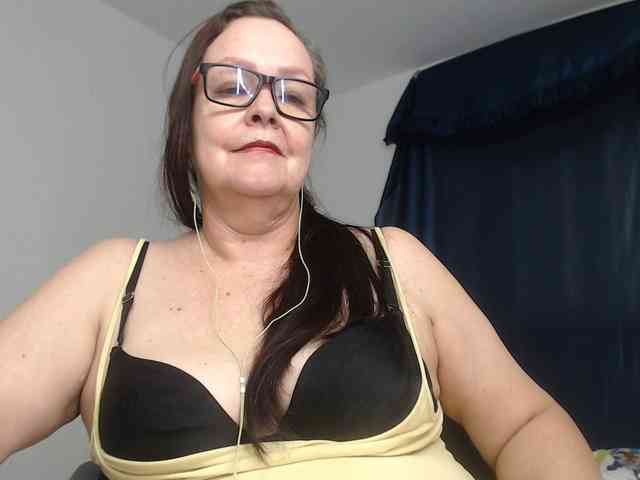 karime99 Live Webcam on BongaCams
