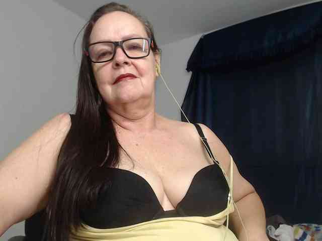 karime99 Live Webcam on BongaCams
