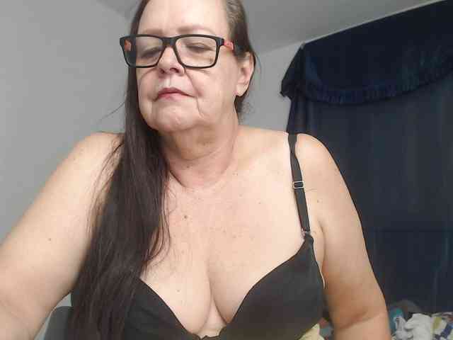 karime99 Live Webcam on BongaCams