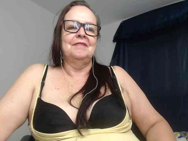 karime99 Live Webcam on BongaCams