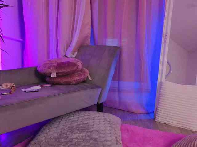 KimSkyex webcam