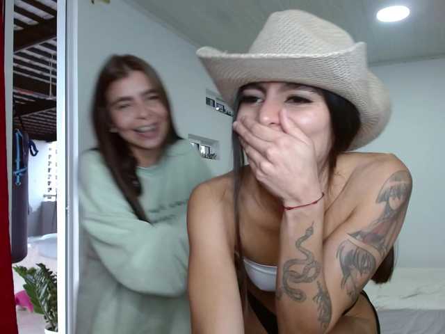 millyxnicoll1's BongaCams show and profile