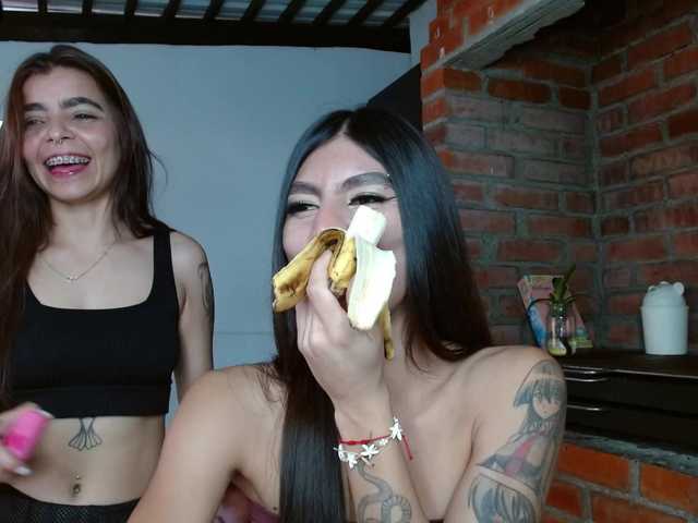 millyxnicoll1's BongaCams show and profile