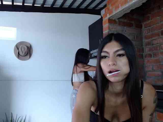 millyxnicoll1 webcam