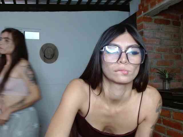 millyxnicoll1 webcam