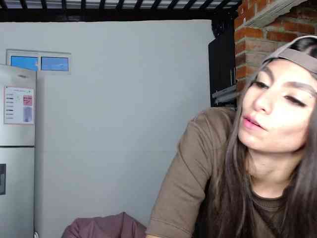 millyxnicoll1 webcam
