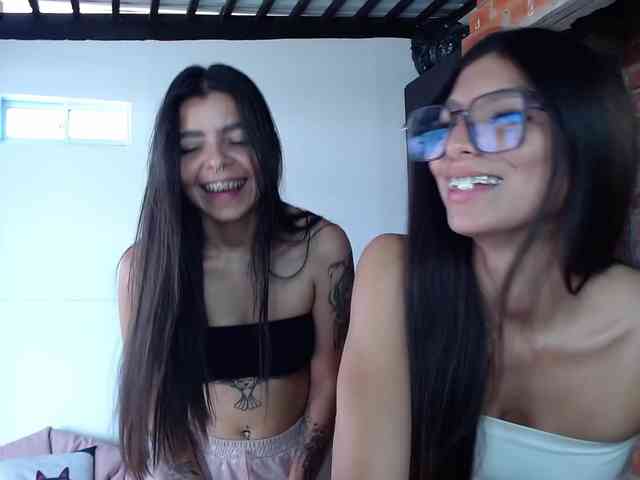 millyxnicoll1 webcam