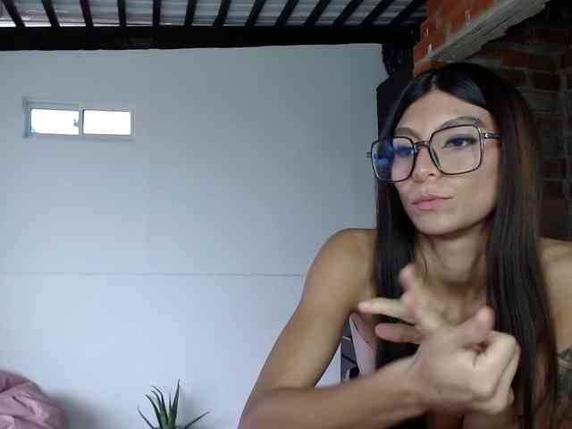 millyxnicoll1 webcam