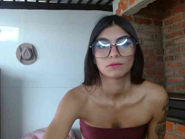 millyxnicoll1 webcam