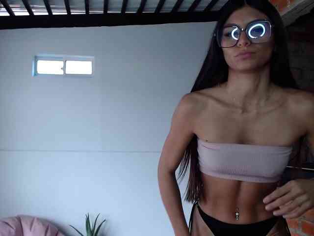 millyxnicoll1