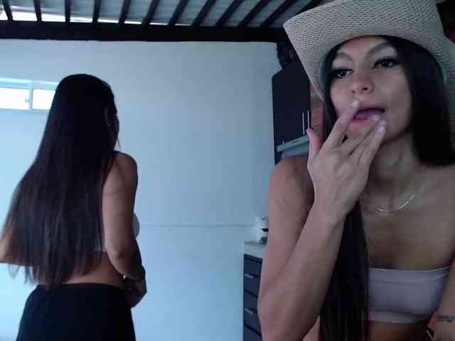 millyxnicoll1 webcam