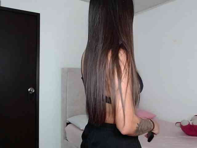 millyxnicoll1 webcam