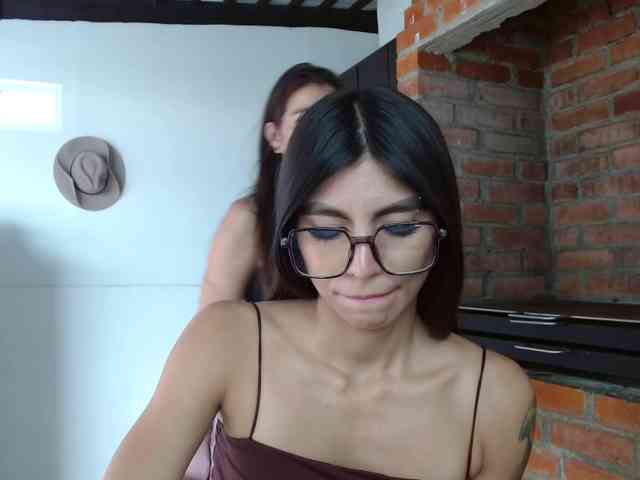 millyxnicoll1 webcam