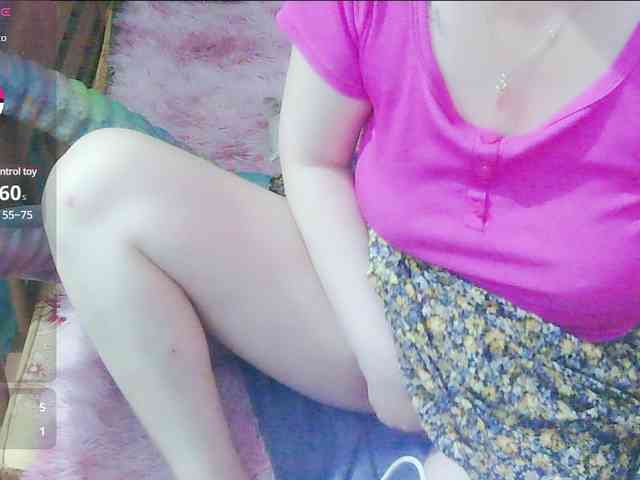 SweetMilk85 webcam