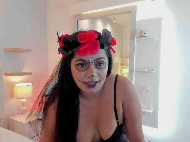 adhilaa- webcam
