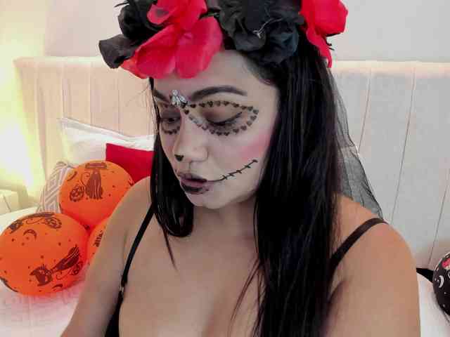 adhilaa- webcam