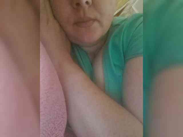 Katyilove25 webcam