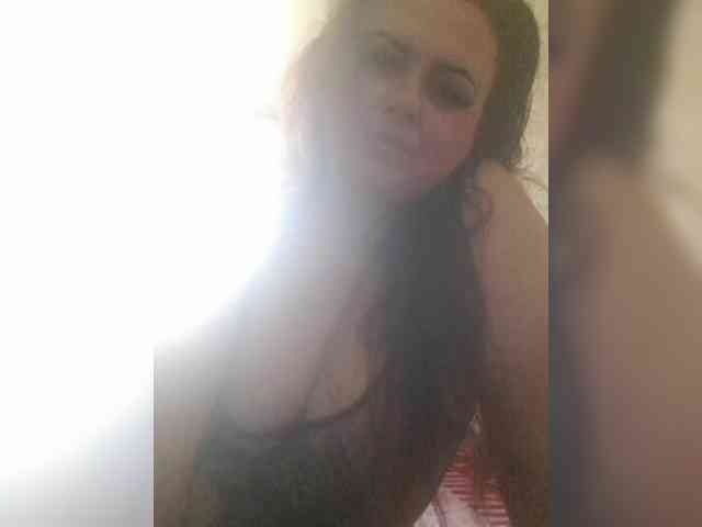 Katyilove25 webcam