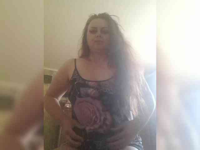 Katyilove25 webcam