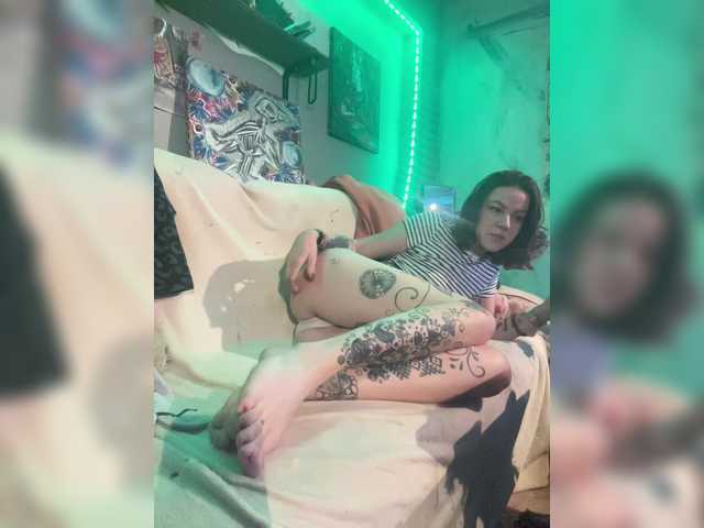 Magictrick1's BongaCams show and profile