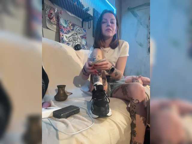 Magictrick1's BongaCams show and profile