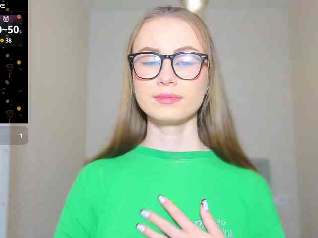 AminaLuxuryyy webcam